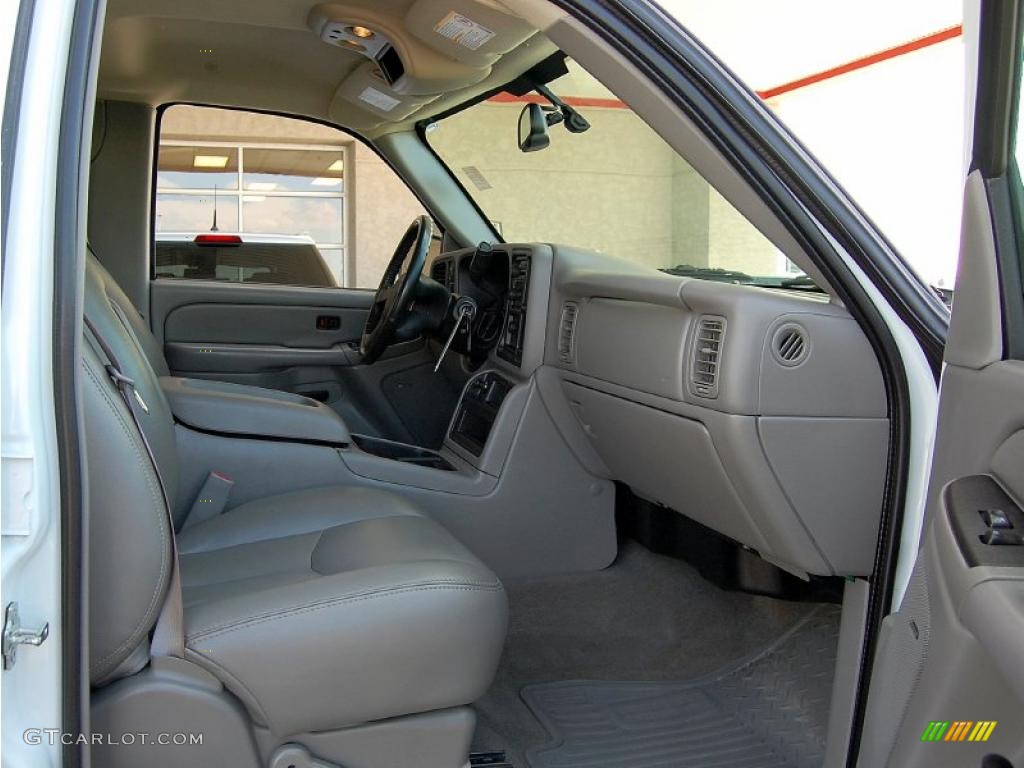 2006 Silverado 2500HD LT Crew Cab 4x4 - Summit White / Tan photo #23