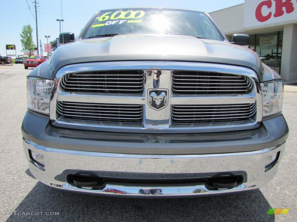 2011 Ram 1500 Big Horn Quad Cab 4x4 - Mineral Gray Metallic / Dark Slate Gray/Medium Graystone photo #2