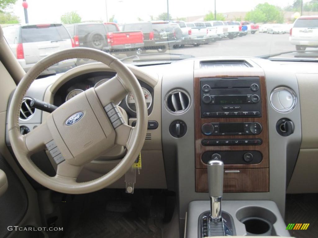 2004 F150 Lariat SuperCrew 4x4 - Oxford White / Tan photo #15