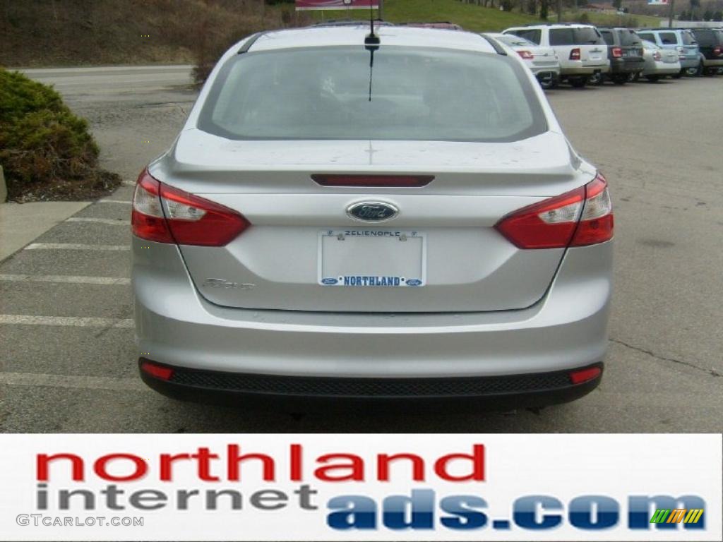 2012 Focus S Sedan - Ingot Silver Metallic / Charcoal Black photo #6