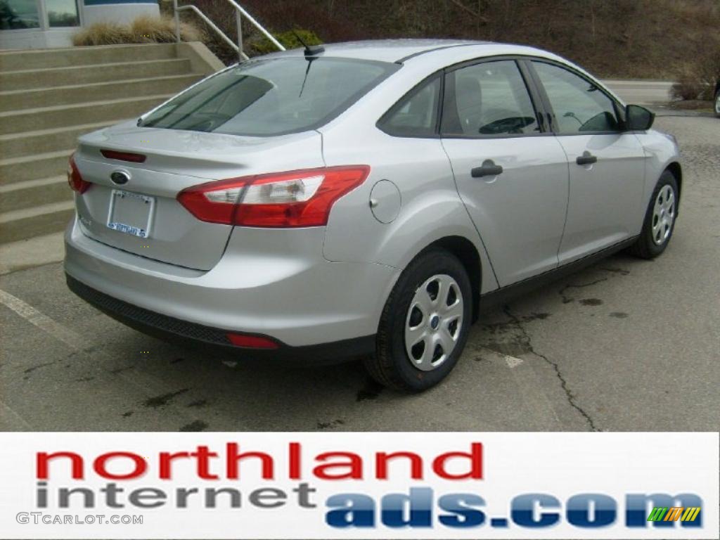 2012 Focus S Sedan - Ingot Silver Metallic / Charcoal Black photo #7