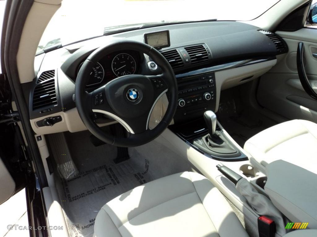 Taupe Interior 2009 BMW 1 Series 128i Coupe Photo #47749655