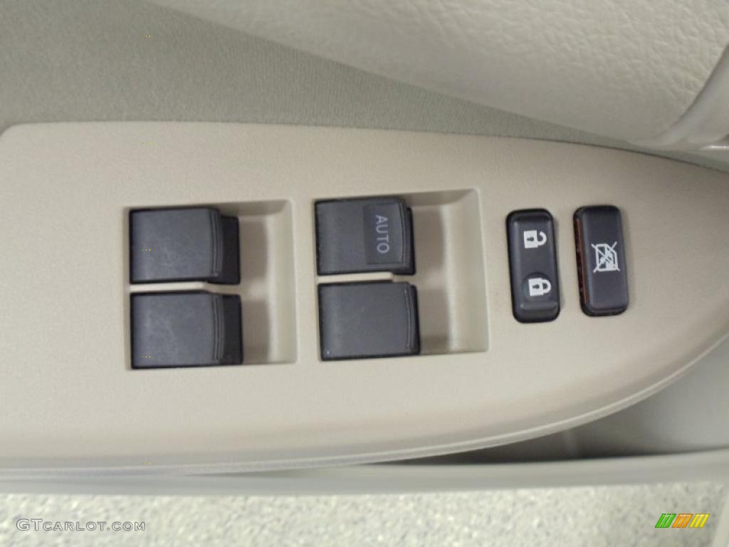 2009 Corolla LE - Desert Sand Mica / Bisque photo #11