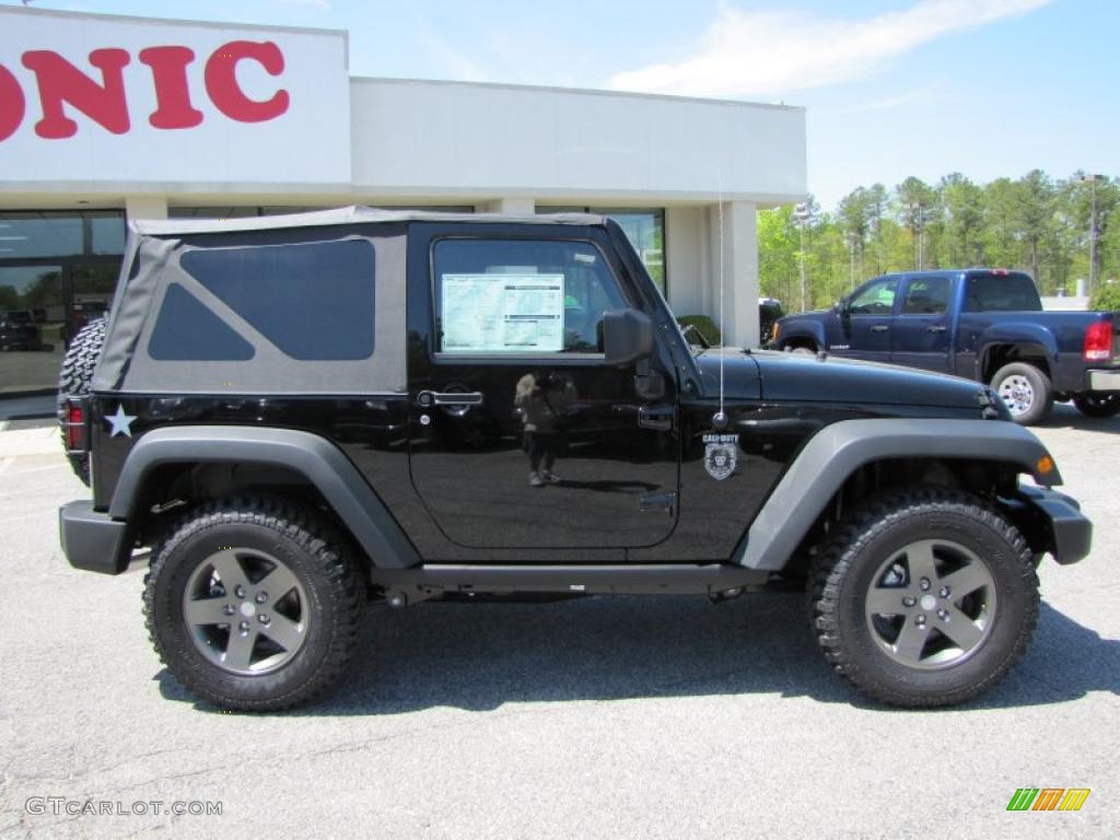 2011 Wrangler Call of Duty: Black Ops Edition 4x4 - Black / Black photo #8