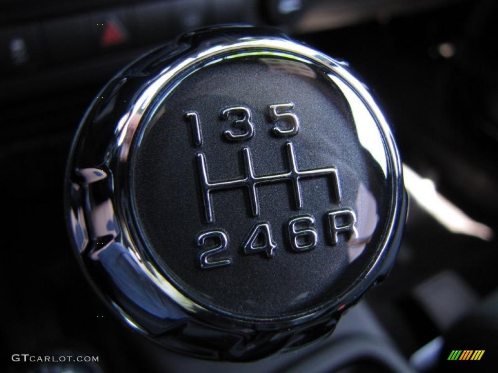 2011 Jeep Wrangler Call of Duty: Black Ops Edition 4x4 Transmission Photos