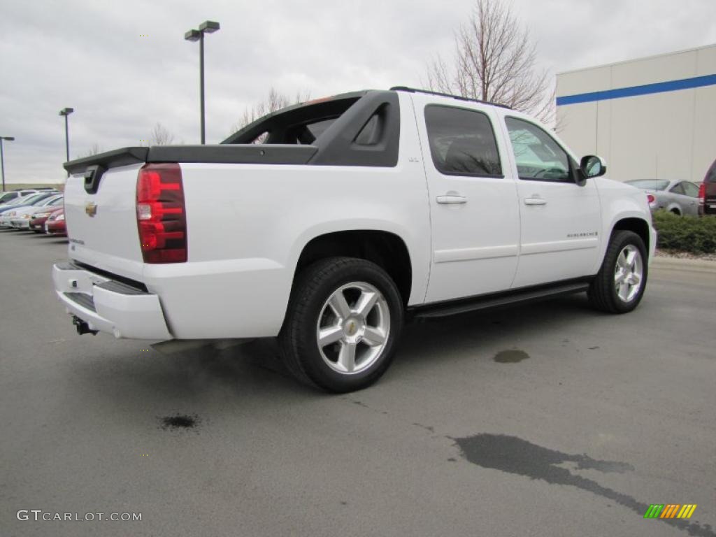 Summit White 2007 Chevrolet Avalanche LTZ 4WD Exterior Photo #47752577