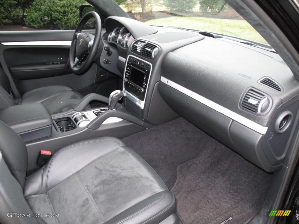 Black w/Alcantara Interior 2009 Porsche Cayenne GTS Photo #47754137