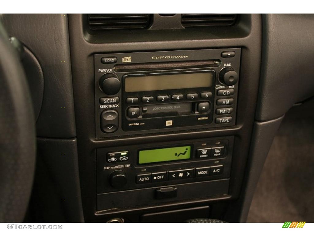 2003 Solara SLE V6 Convertible - Diamond White Pearl / Charcoal photo #10