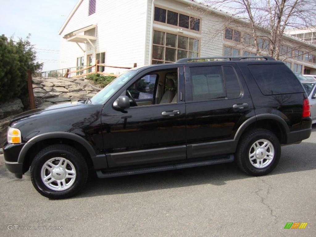 2003 Explorer XLT - Black / Medium Parchment Beige photo #2