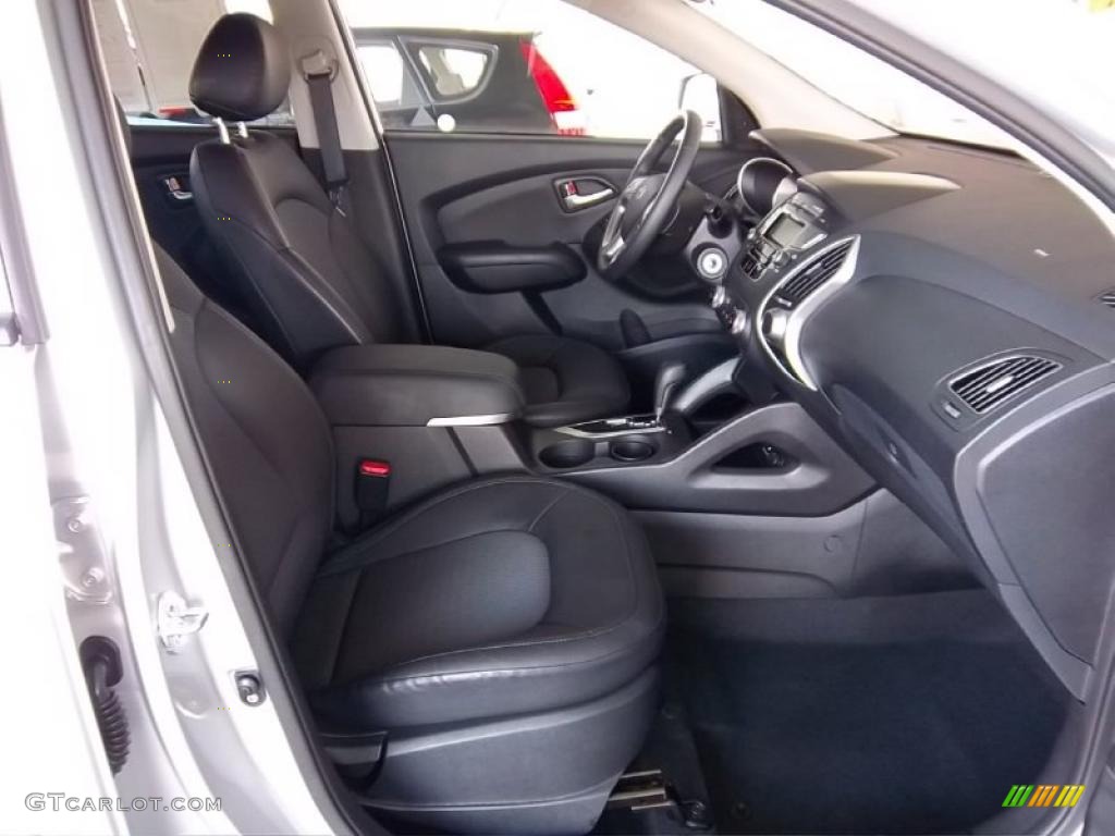 Black Interior 2010 Hyundai Tucson GLS AWD Photo #47756955