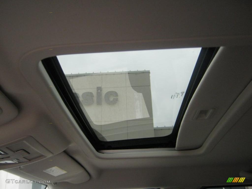 2011 Dodge Nitro Detonator Sunroof Photos