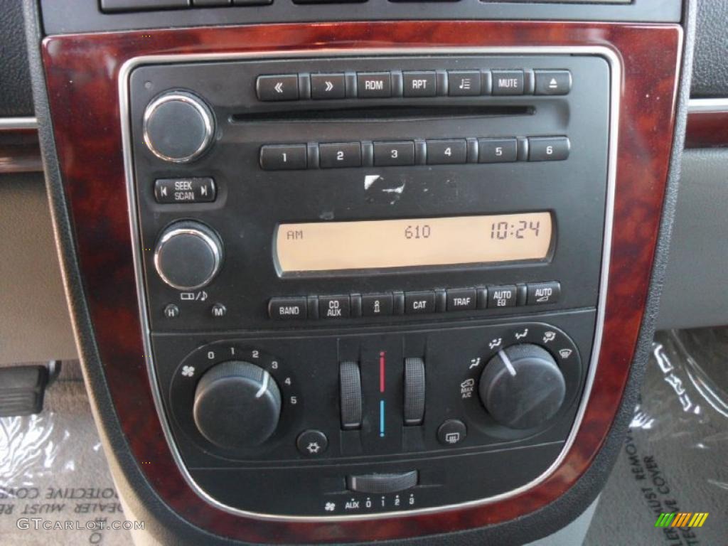 2007 Buick Terraza CX Plus Controls Photo #47759599