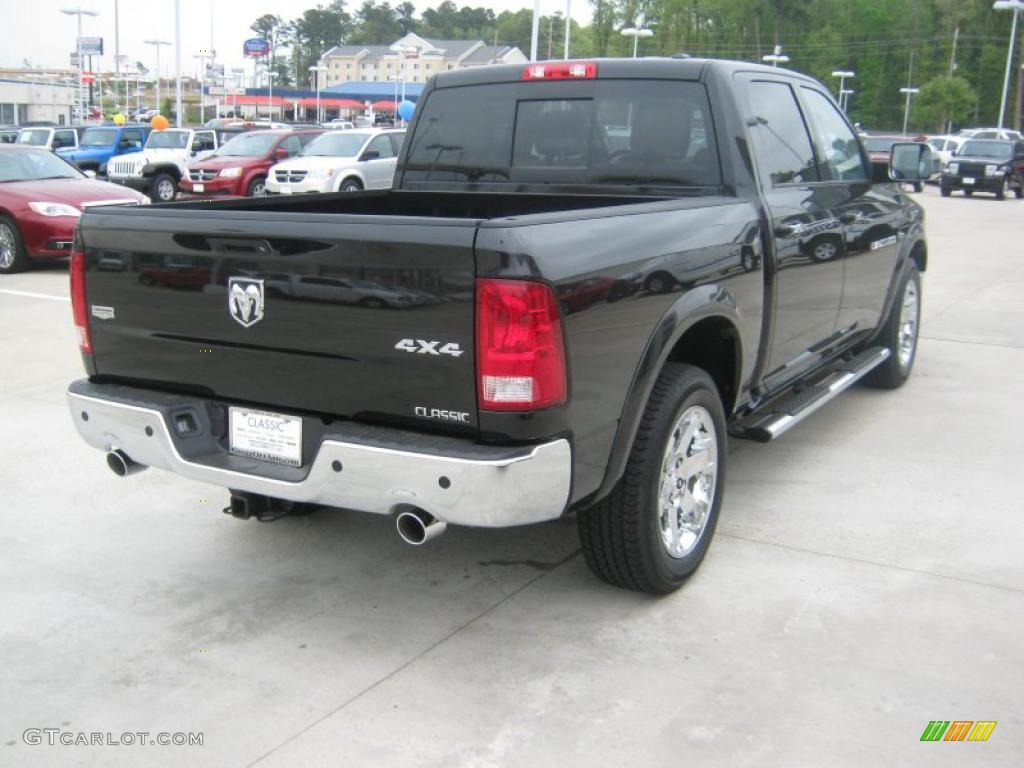 2011 Ram 1500 Laramie Crew Cab 4x4 - Brilliant Black Crystal Pearl / Light Pebble Beige/Bark Brown photo #5