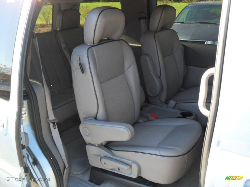 2007 Terraza CX Plus - Polar Blue Metallic / Medium Gray photo #16