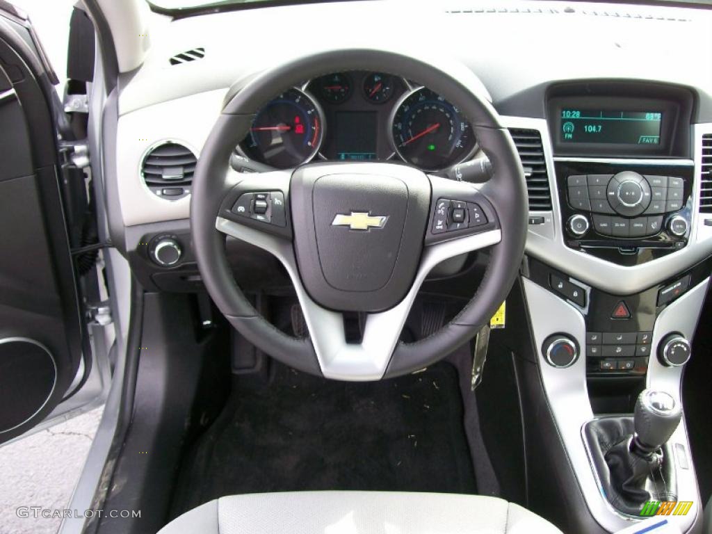 2011 Chevrolet Cruze ECO Medium Titanium Dashboard Photo #47760487