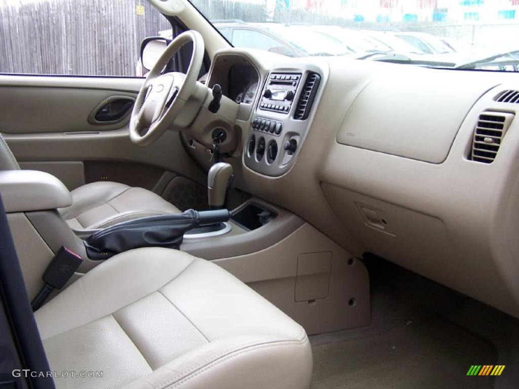 Medium Dark Pebble Beige Interior 2005 Ford Escape Limited