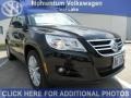 Deep Black Metallic - Tiguan SE Photo No. 1