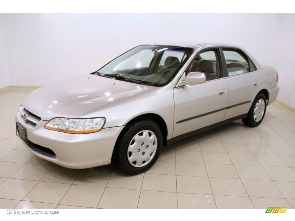 1999 Accord LX Sedan - Satin Silver Metallic / Gray photo #3