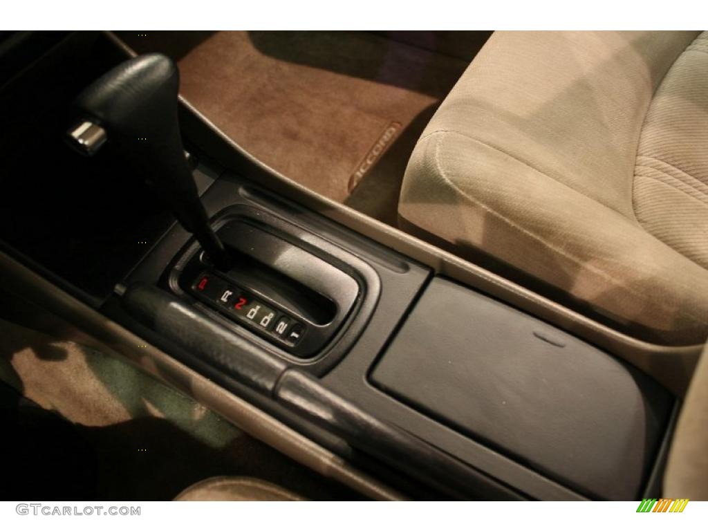 1999 Accord LX Sedan - Satin Silver Metallic / Gray photo #10