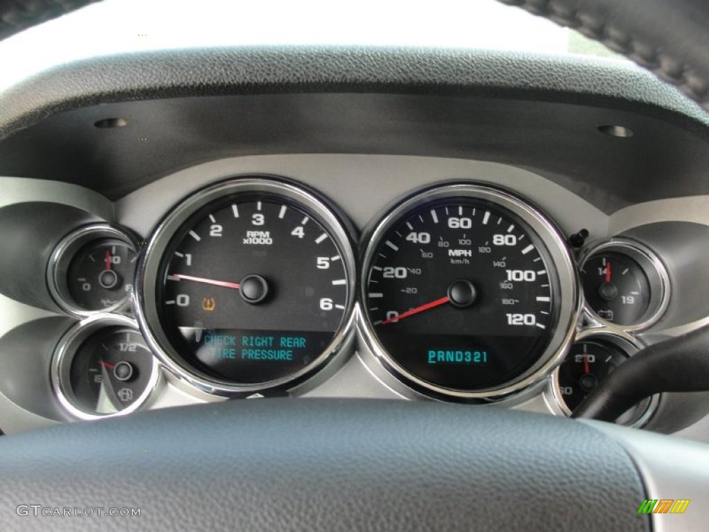 2007 Chevrolet Silverado 1500 LT Crew Cab Gauges Photo #47768487