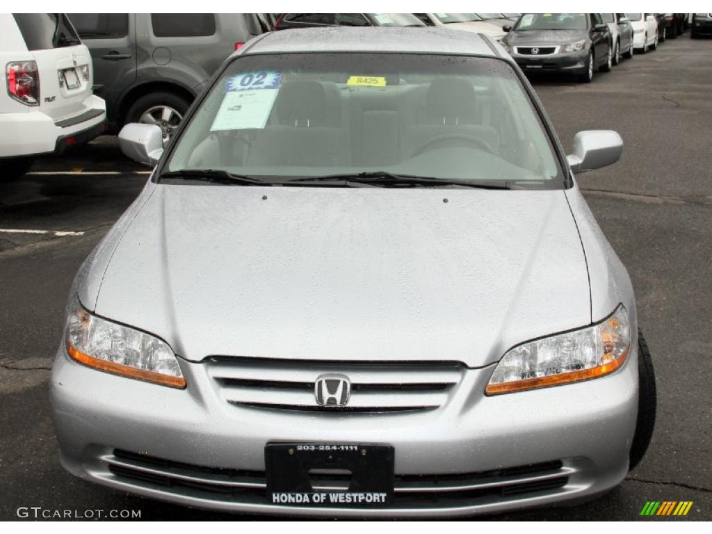 2002 Accord LX V6 Sedan - Satin Silver Metallic / Quartz Gray photo #2