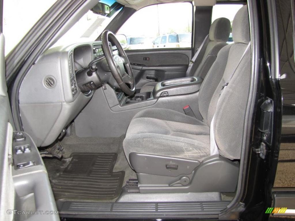 Dark Charcoal Interior 2003 Chevrolet Silverado 1500 LS Extended Cab Photo #47770072