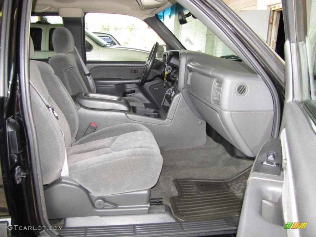 Dark Charcoal Interior 2003 Chevrolet Silverado 1500 LS Extended Cab Photo #47770104