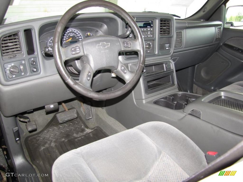 Dark Charcoal Interior 2003 Chevrolet Silverado 1500 LS Extended Cab Photo #47770155
