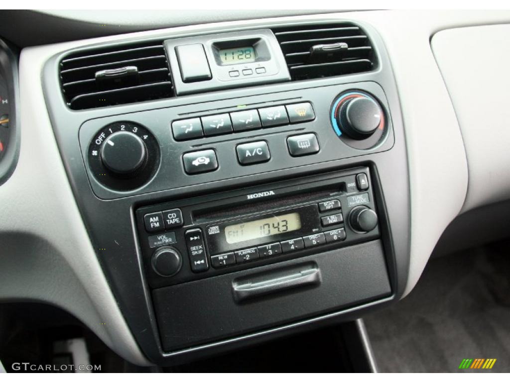 2002 Accord LX V6 Sedan - Satin Silver Metallic / Quartz Gray photo #22