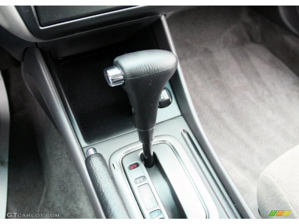 2002 Accord LX V6 Sedan - Satin Silver Metallic / Quartz Gray photo #23