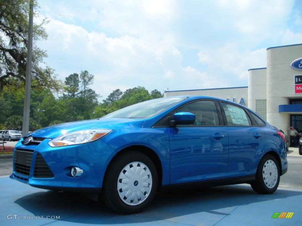 2012 Focus SE SFE Sedan - Blue Candy Metallic / Charcoal Black photo #1