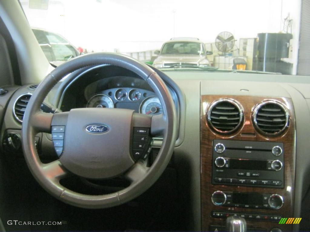 2008 Taurus X Limited AWD - Dark Ink Blue Metallic / Medium Light Stone photo #4