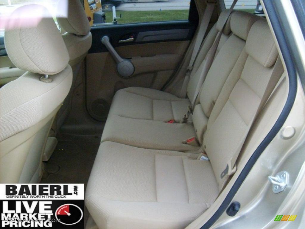 2007 CR-V LX 4WD - Borrego Beige Metallic / Ivory photo #12