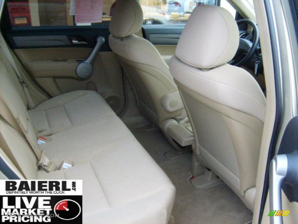 2007 CR-V LX 4WD - Borrego Beige Metallic / Ivory photo #15