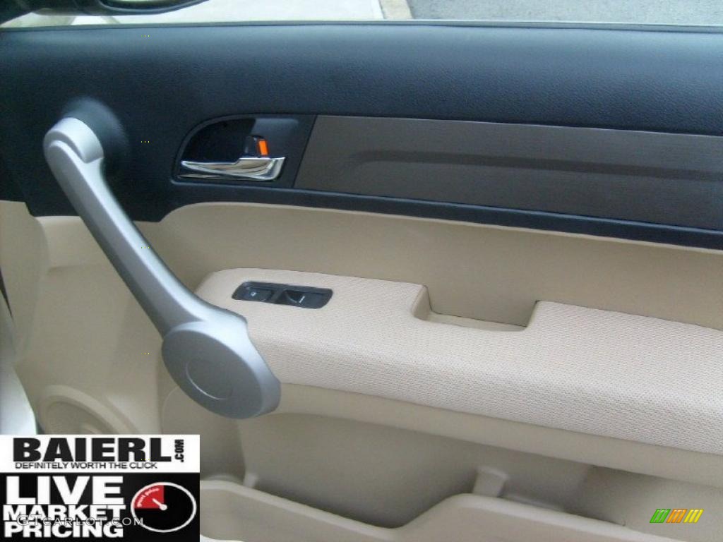 2007 CR-V LX 4WD - Borrego Beige Metallic / Ivory photo #17