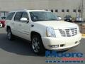 White Diamond - Escalade ESV AWD Photo No. 3