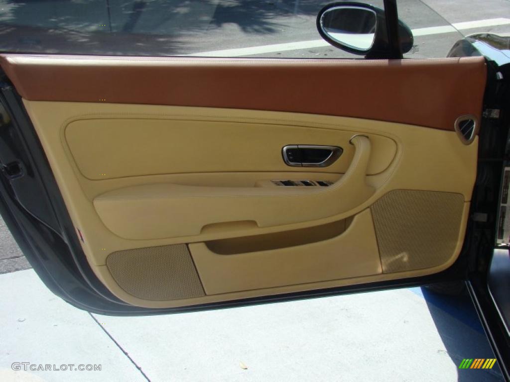 2005 Bentley Continental GT Standard Continental GT Model Magnolia Door Panel Photo #47781174