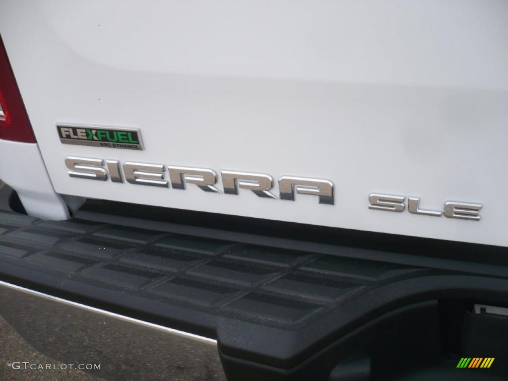 2007 Sierra 1500 SLE Crew Cab 4x4 - Summit White / Dark Titanium/Light Titanium photo #12