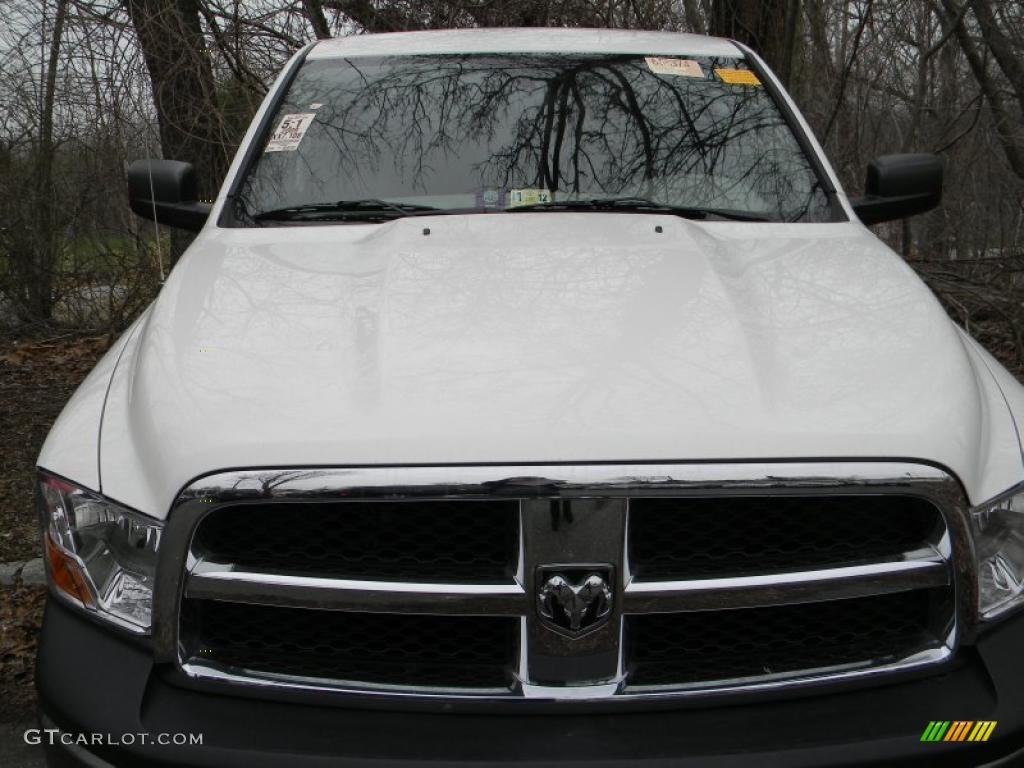 2009 Ram 1500 ST Quad Cab 4x4 - Stone White / Dark Slate/Medium Graystone photo #4