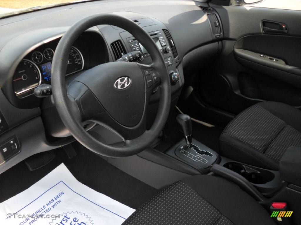 Black Interior 2010 Hyundai Elantra Touring GLS Photo #47785431