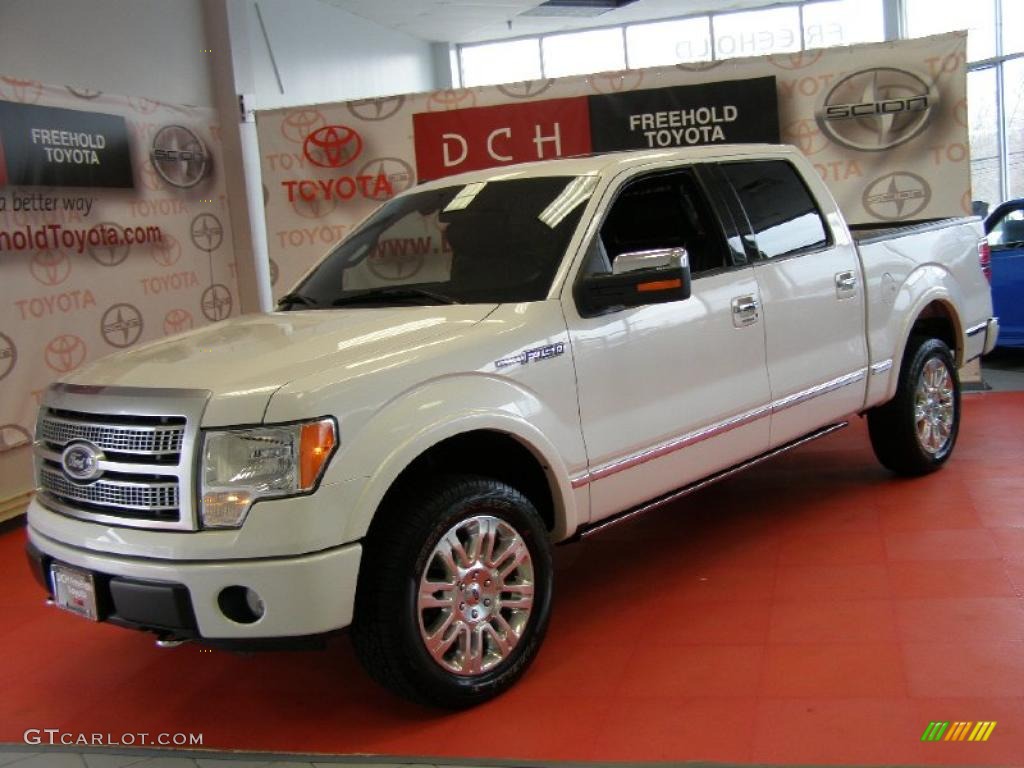 2010 F150 Platinum SuperCrew 4x4 - White Platinum Metallic Tri Coat / Sienna Brown Leather/Black photo #1