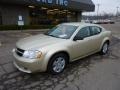 White Gold - Avenger SXT Photo No. 8