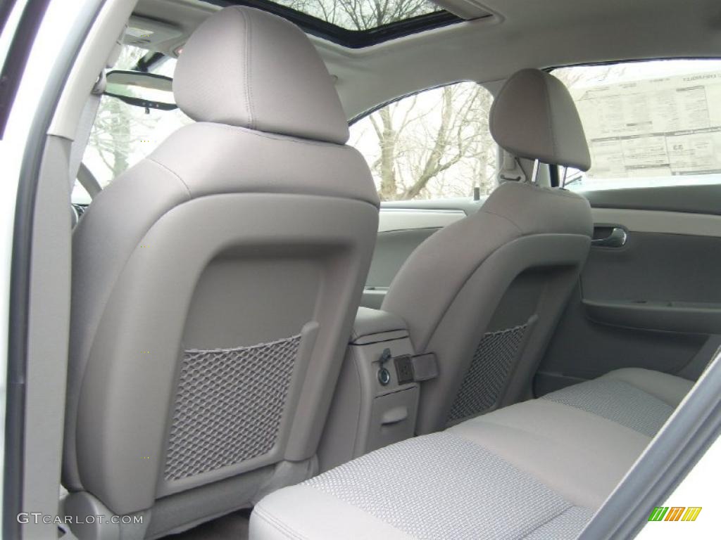 2011 Malibu LT - Summit White / Titanium photo #3