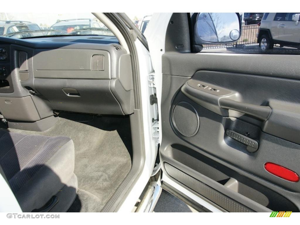 2005 Ram 1500 SLT Quad Cab 4x4 - Bright White / Dark Slate Gray photo #15
