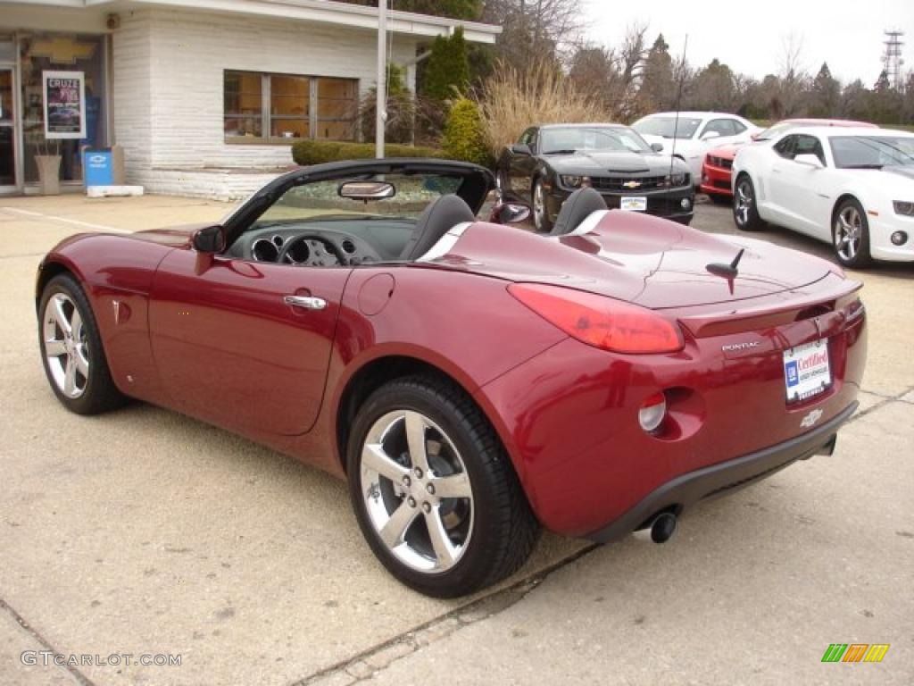 2009 Solstice GXP Roadster - Wicked Ruby Red / Ebony photo #12