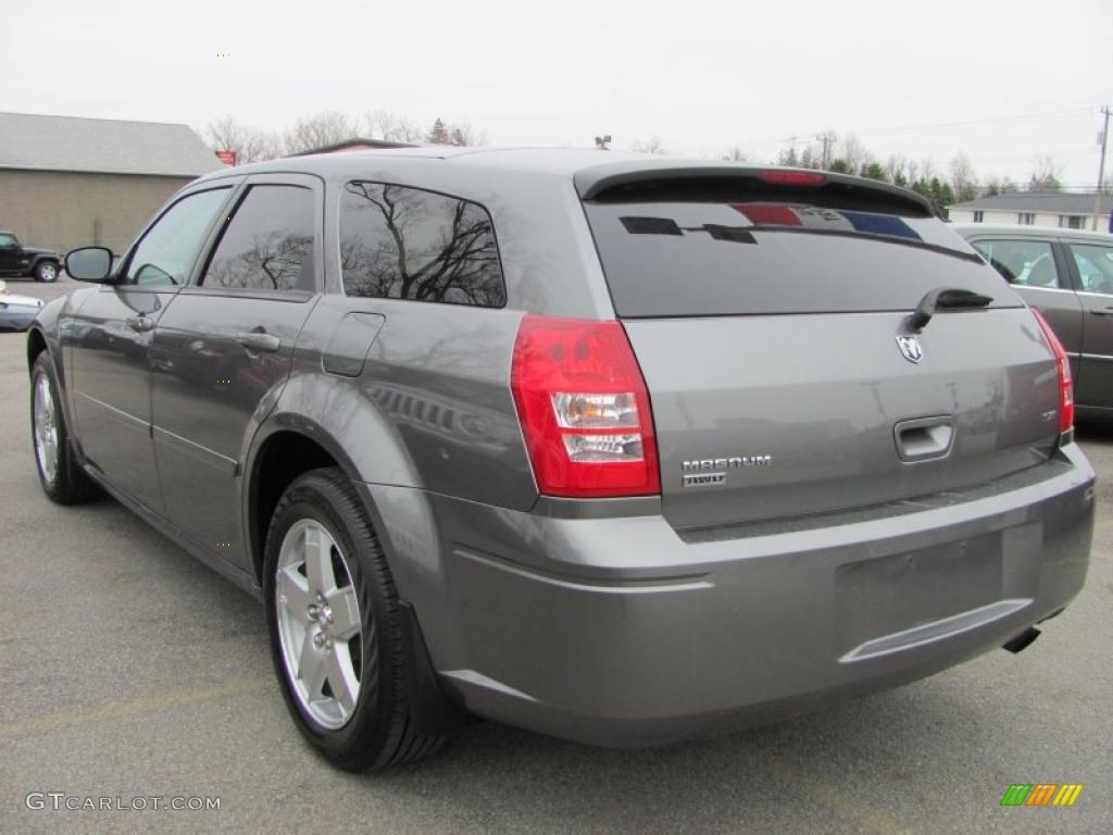 Mineral Gray Metallic 2005 Dodge Magnum SXT AWD Exterior Photo #47791158