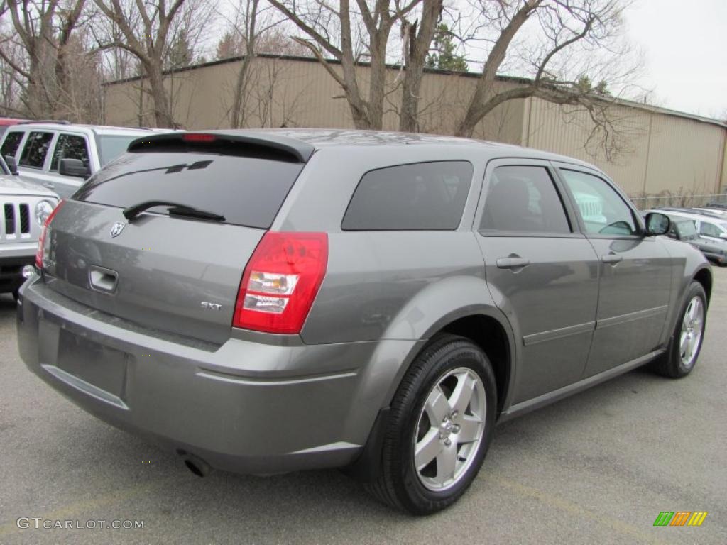 Mineral Gray Metallic 2005 Dodge Magnum SXT AWD Exterior Photo #47791381