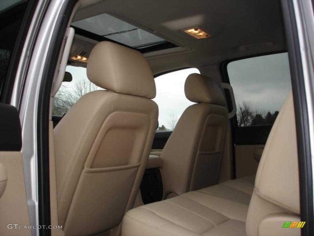Light Cashmere/Ebony Interior 2011 Chevrolet Silverado 1500 Hybrid Crew Cab 4x4 Photo #47791555