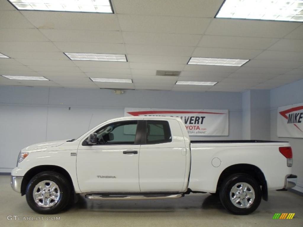 2008 Tundra Double Cab - Super White / Graphite Gray photo #4