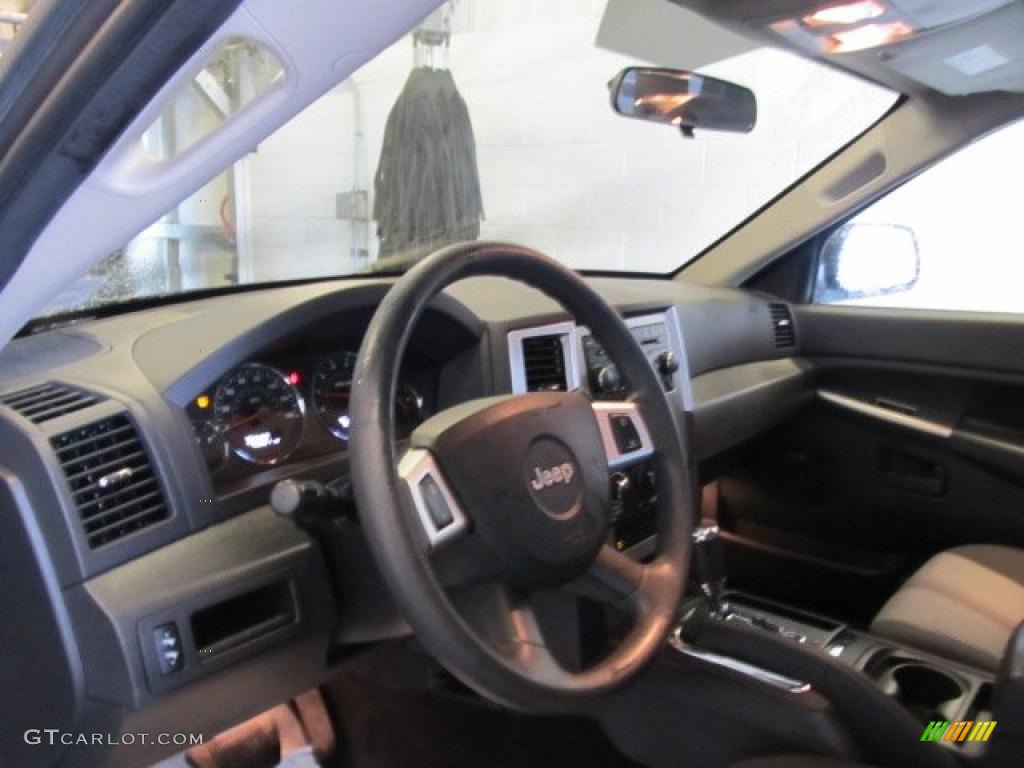 2008 Grand Cherokee Laredo 4x4 - Steel Blue Metallic / Dark Slate Gray/Light Graystone photo #11